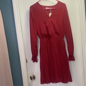 BBX LEPHSNT Elegant V-Neck Long-Sleeve Pleated Dress in Brick Red